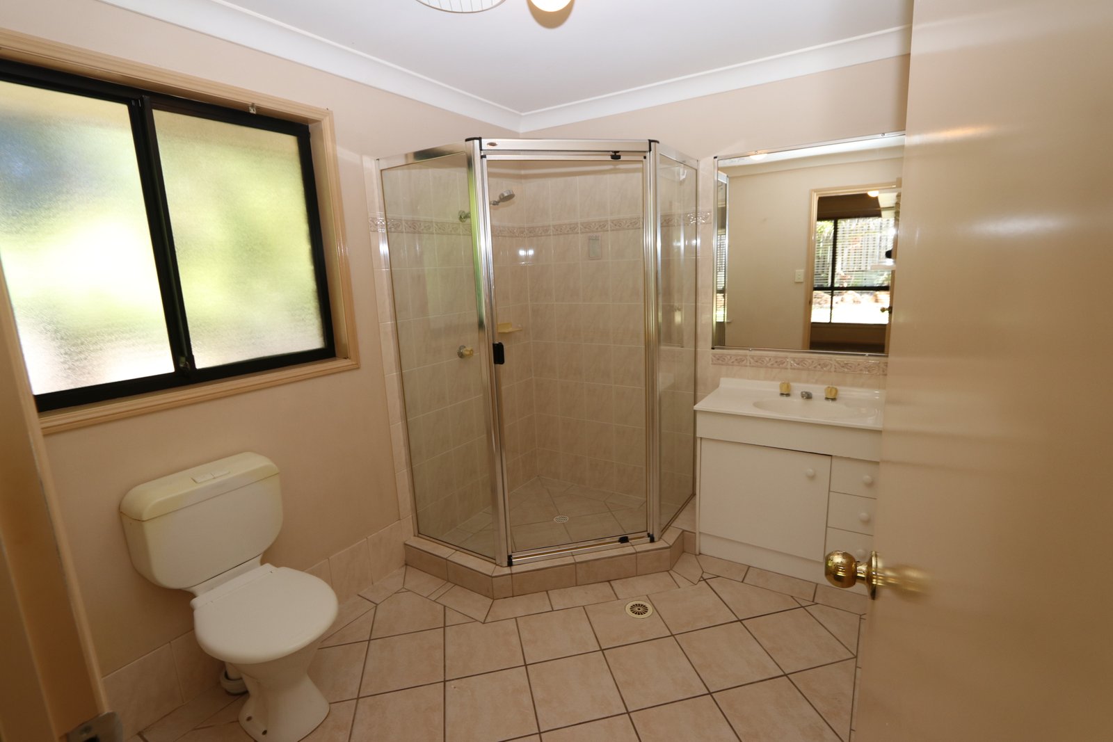 7 Lillywood Circuit MOLENDINAR 9