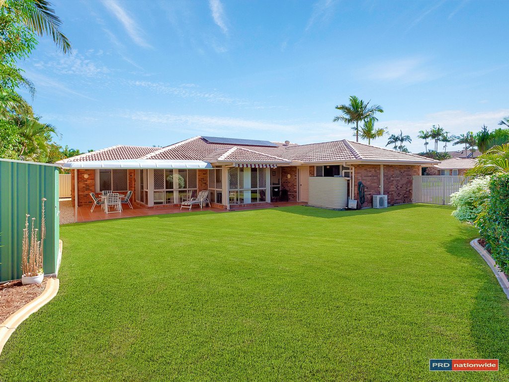 7 Lomond Court VARSITY LAKES 14