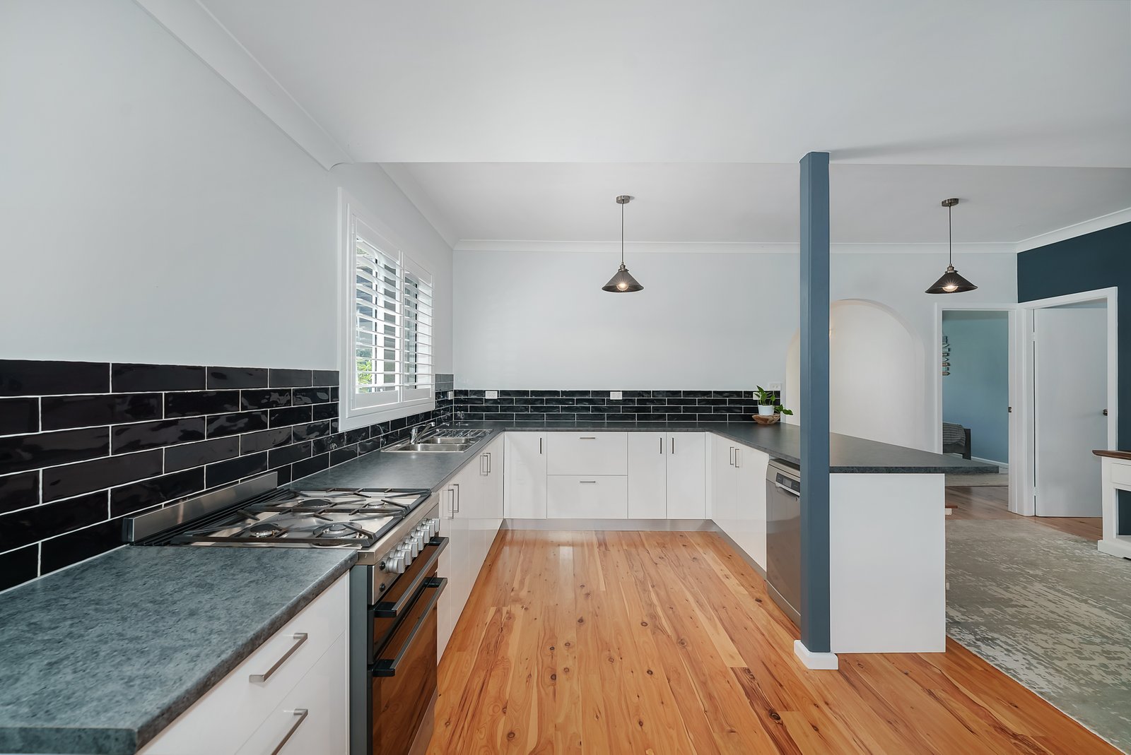 7 Longworth Road DUNBOGAN 6