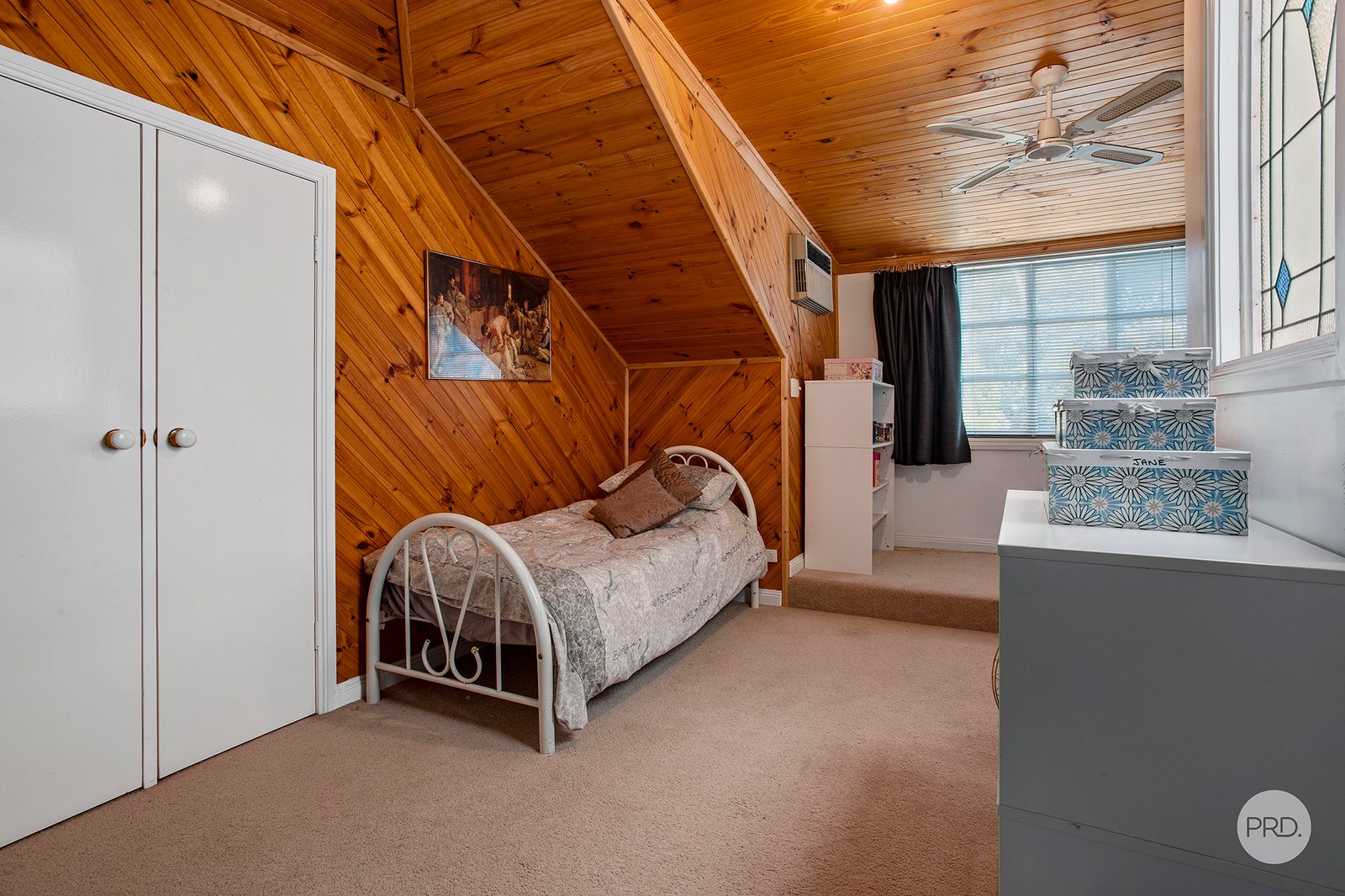 7 Lonsdale Avenue ELMORE 13