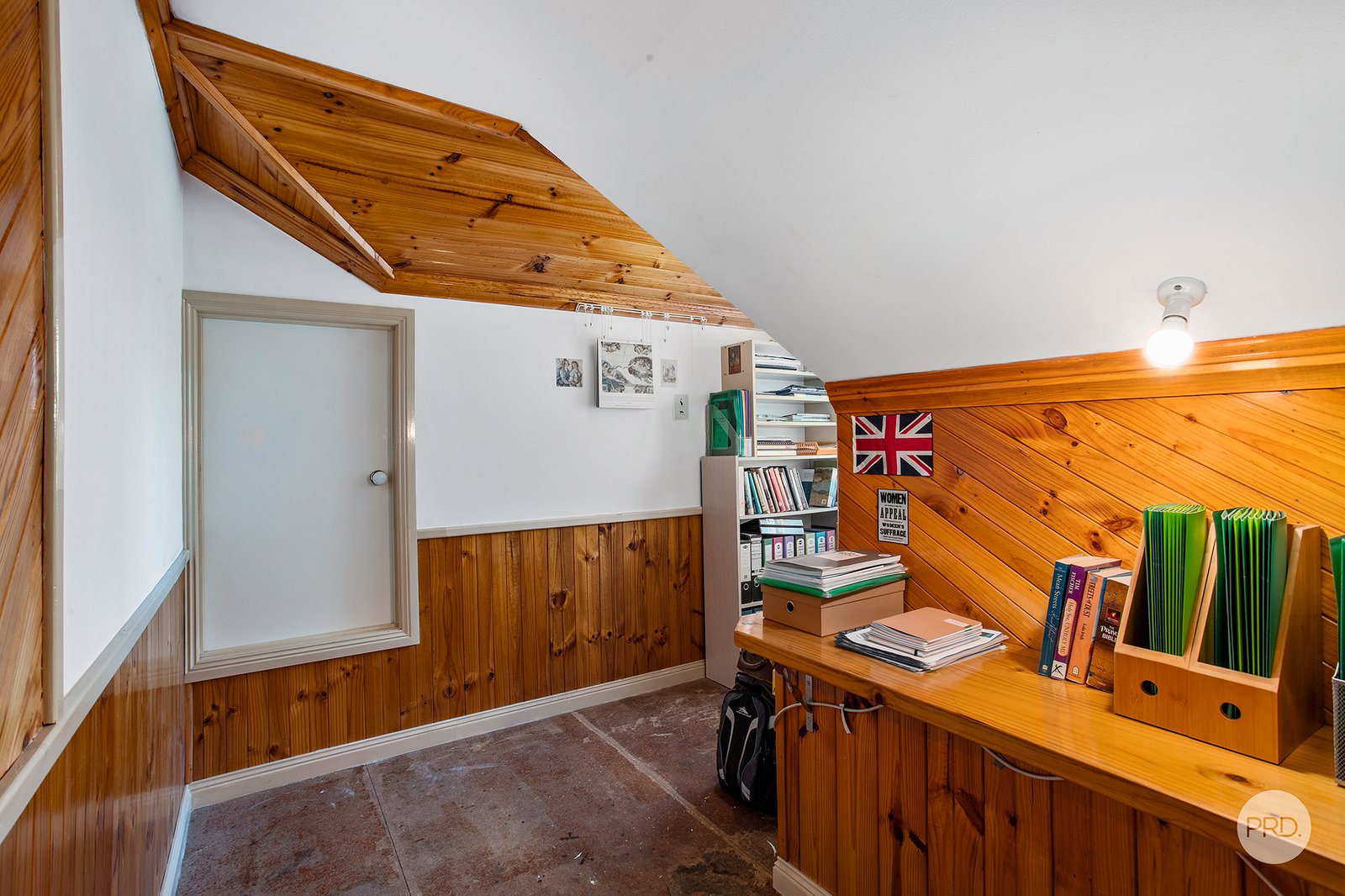 7 Lonsdale Avenue ELMORE 15