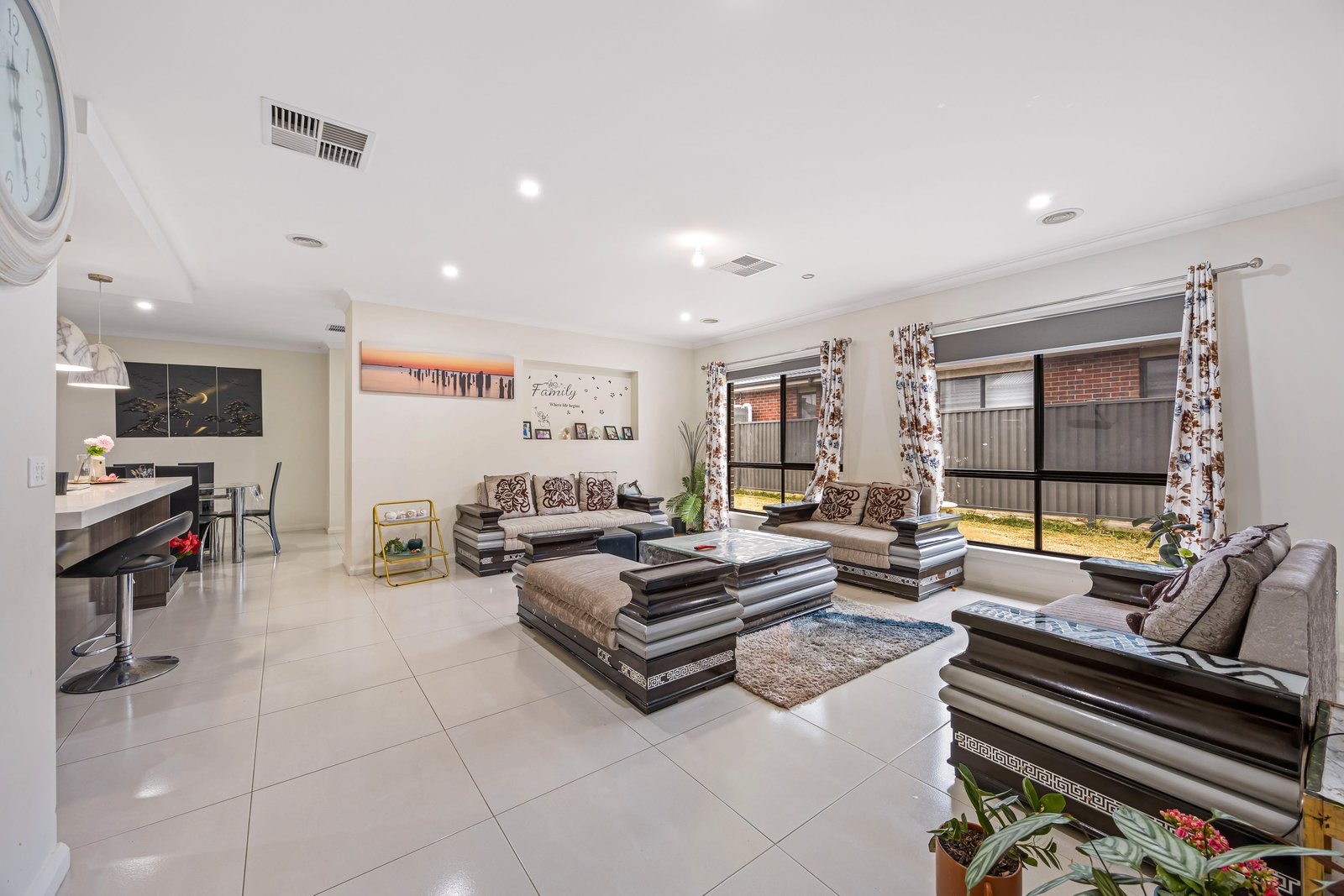 Gallery: 7 Lorensini Road