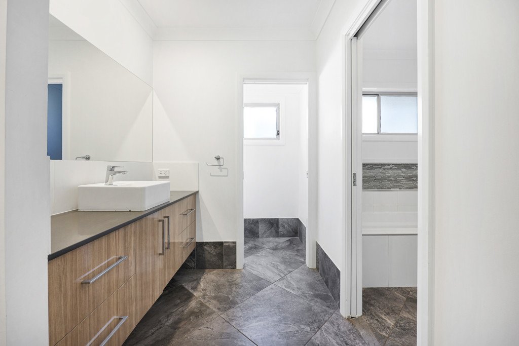 7 Lorikeet Drive TAMWORTH 6