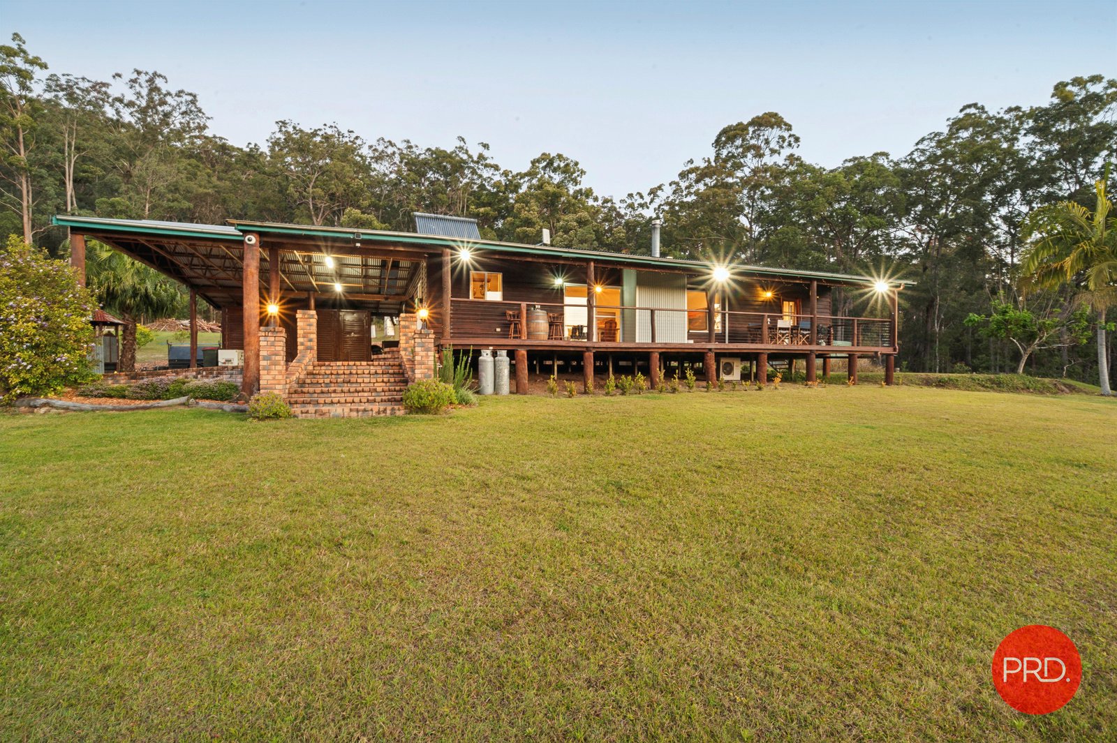 7 Lorikeet Place GLENREAGH 2