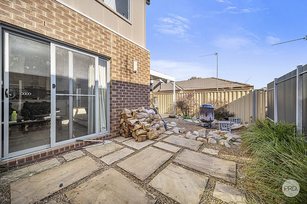 7 Lorne Terrace FLORA HILL 5