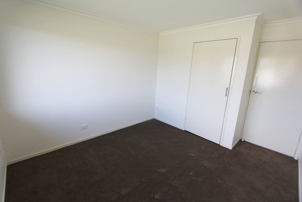 7 Lunar Court BENOWA 12