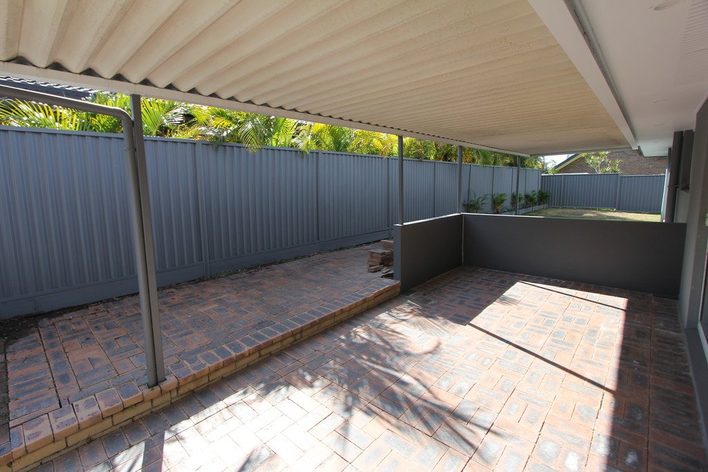 7 Lunar Court BENOWA 16