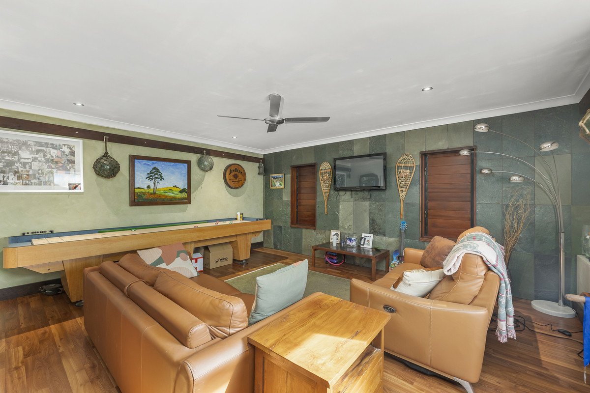 7 Lutana Avenue MIAMI 6