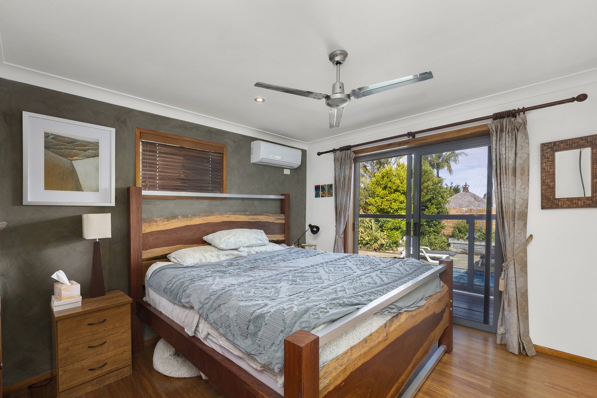 7 Lutana Avenue MIAMI 9