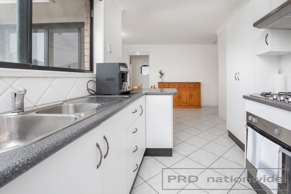 7 Lycett Close METFORD 9