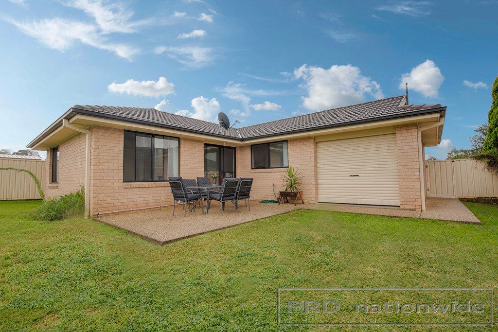 7 Lycett Close METFORD 17
