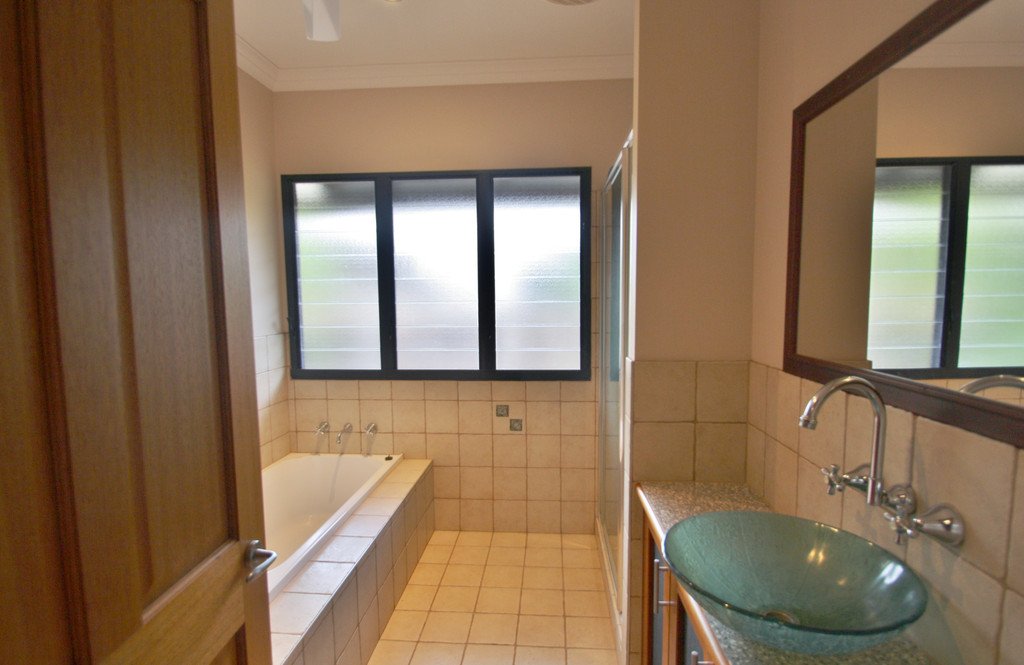 7 Manggala Drive CABLE BEACH 7