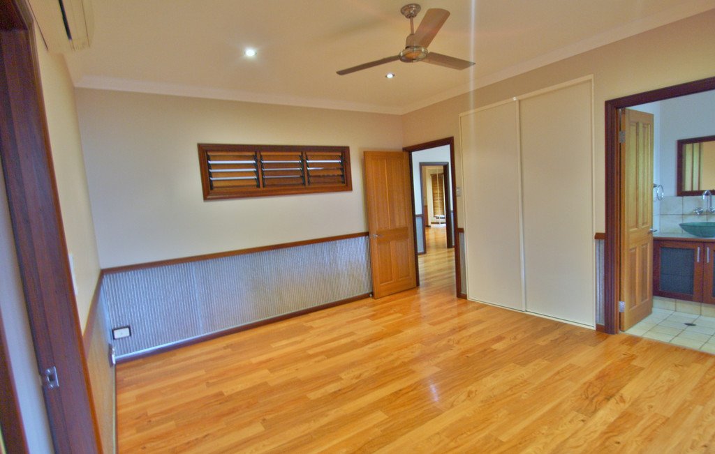 7 Manggala Drive CABLE BEACH 11