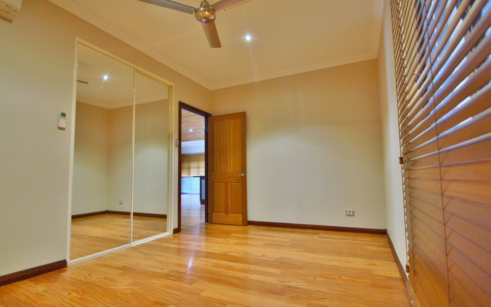 7 Manggala Drive CABLE BEACH 7