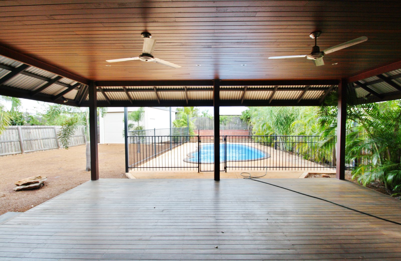 7 Manggala Drive CABLE BEACH 8