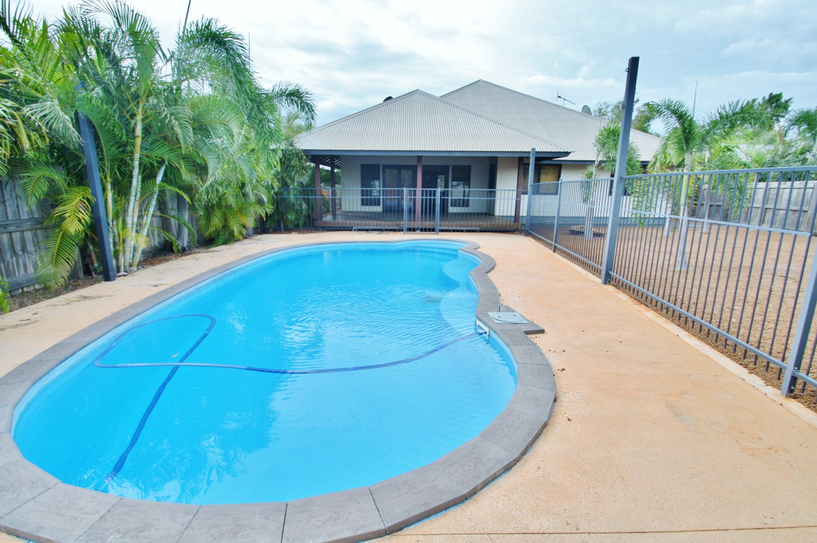 7 Manggala Drive CABLE BEACH 9