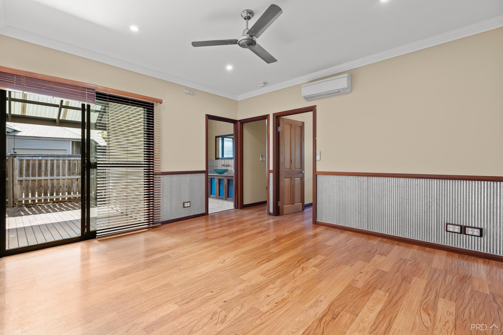 7 Manggala Drive CABLE BEACH 13