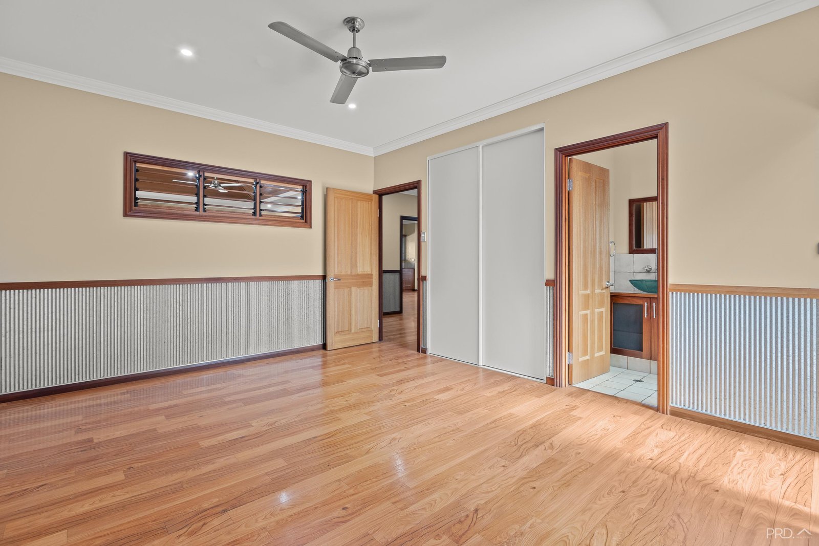 7 Manggala Drive CABLE BEACH 14