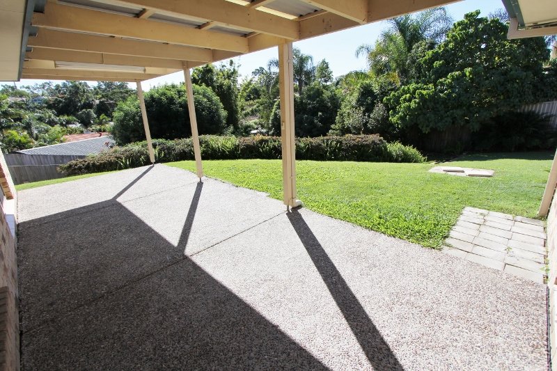 7 Manoora Place ASHMORE 2
