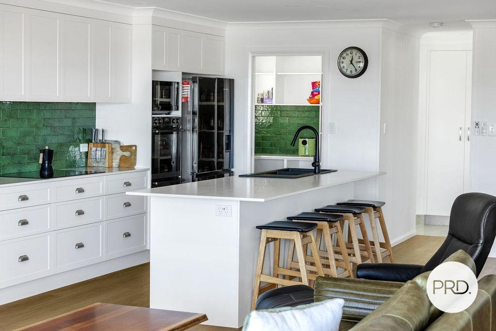7 Margaret St  TANNUM SANDS 6