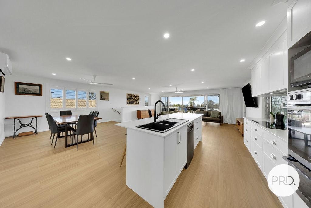 7 Margaret St  TANNUM SANDS 9