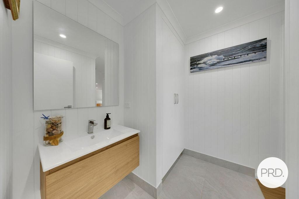 7 Margaret St  TANNUM SANDS 17