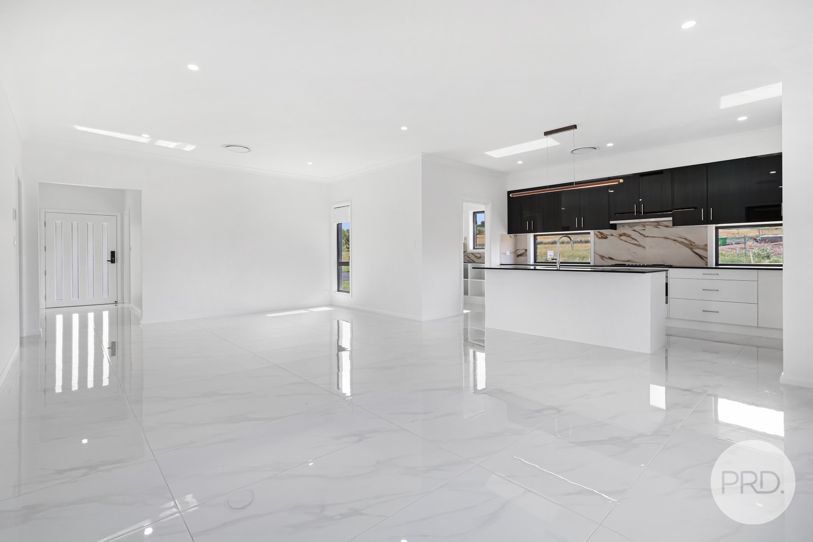 7 Marlborough Place NORTH TAMWORTH 8