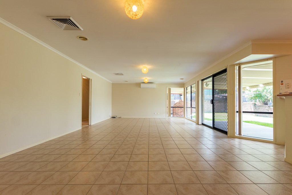 7 Martin Place TUMUT 11