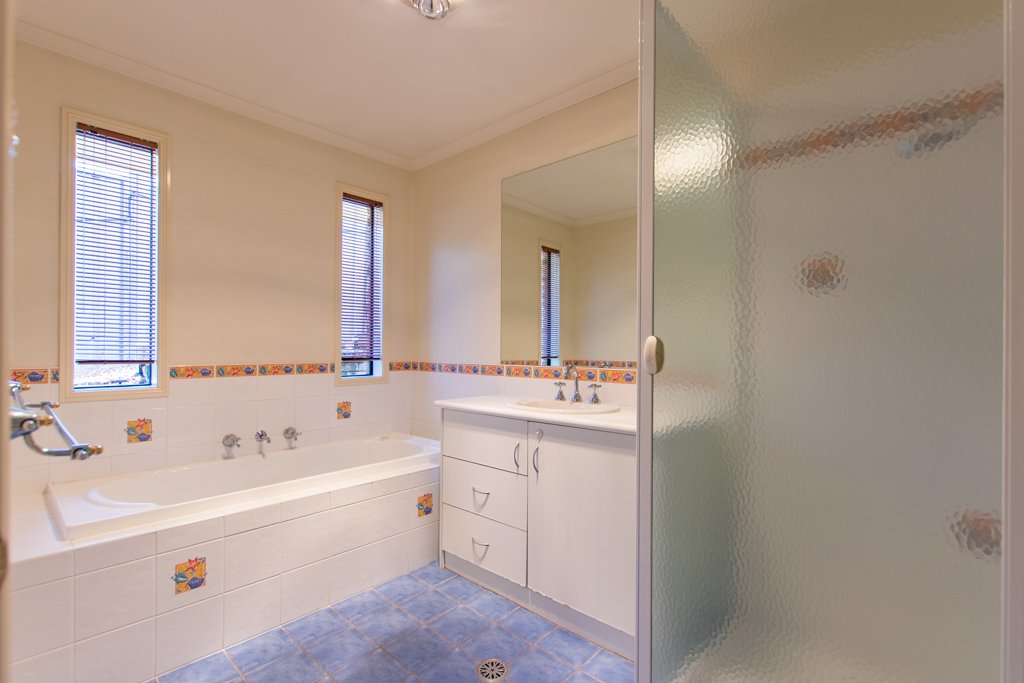 7 Martin Place TUMUT 13