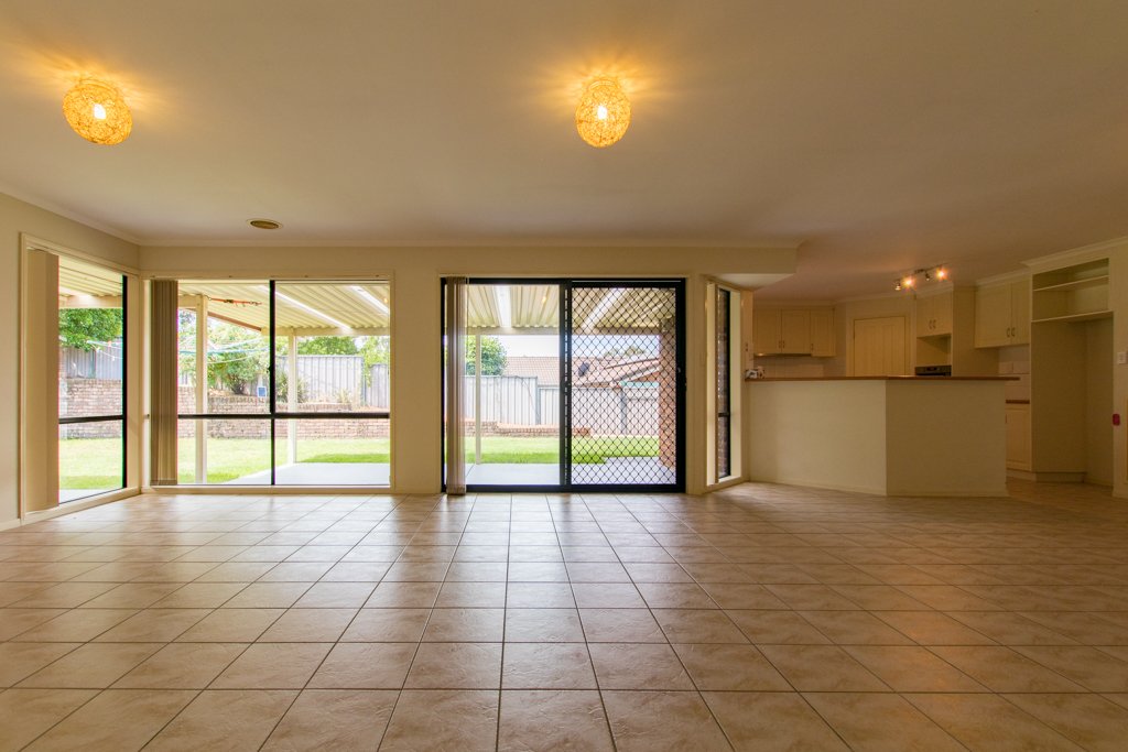 7 Martin Place TUMUT 16