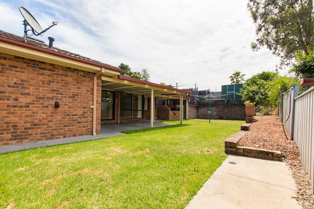 7 Martin Place TUMUT 18