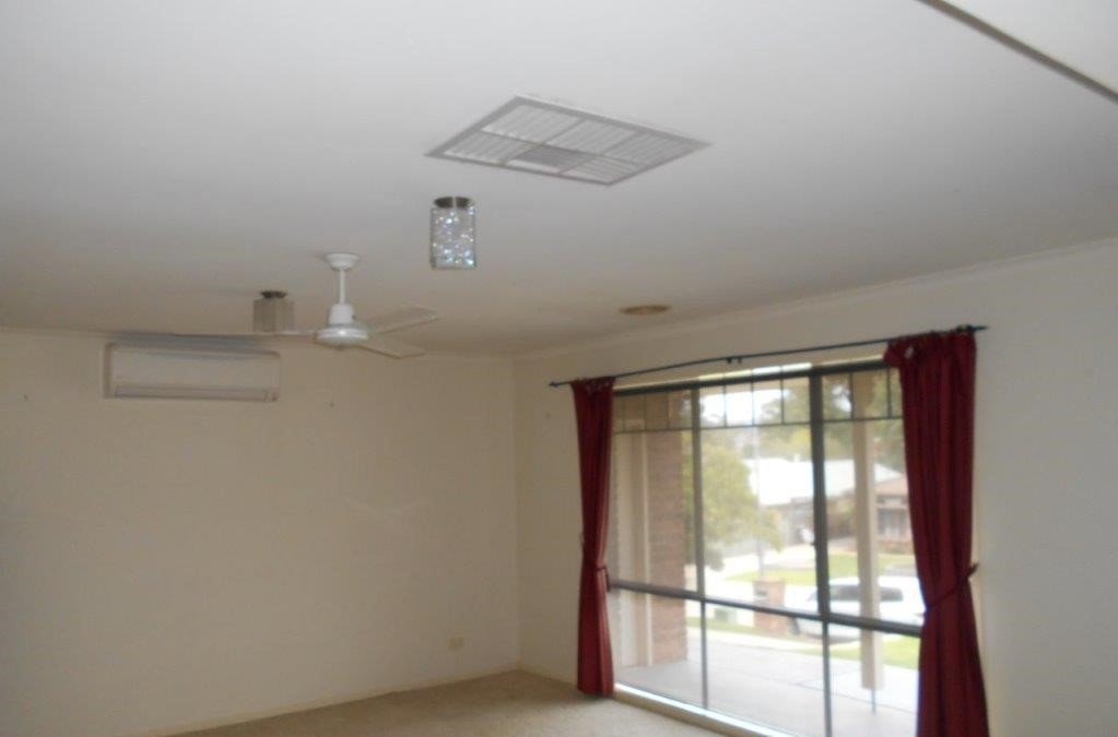 7 Martin Place TUMUT 5