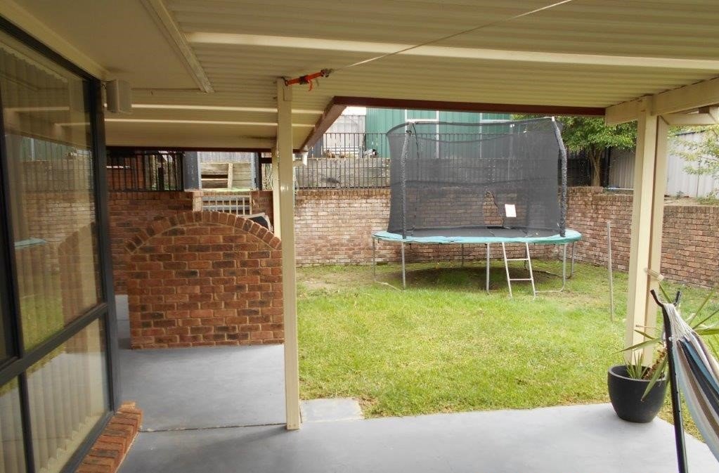 7 Martin Place TUMUT 17