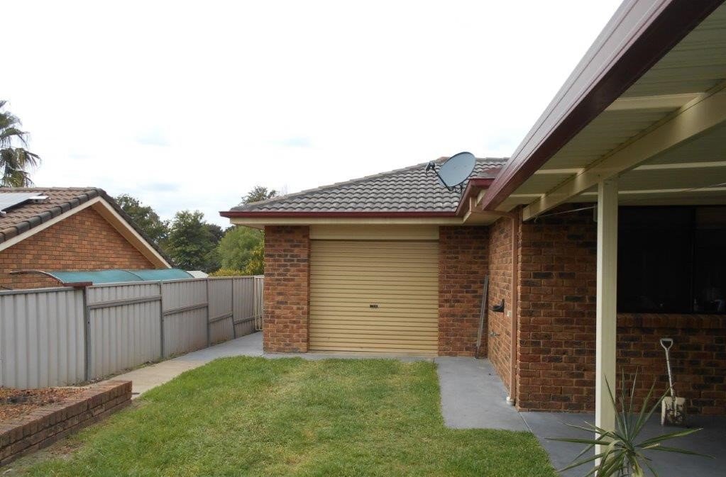 7 Martin Place TUMUT 18