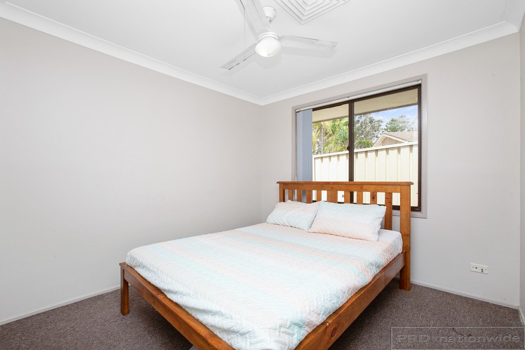 7 Matai Close THORNTON 15