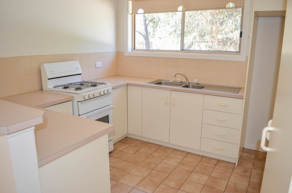 7 Matheson Place ESTELLA 3