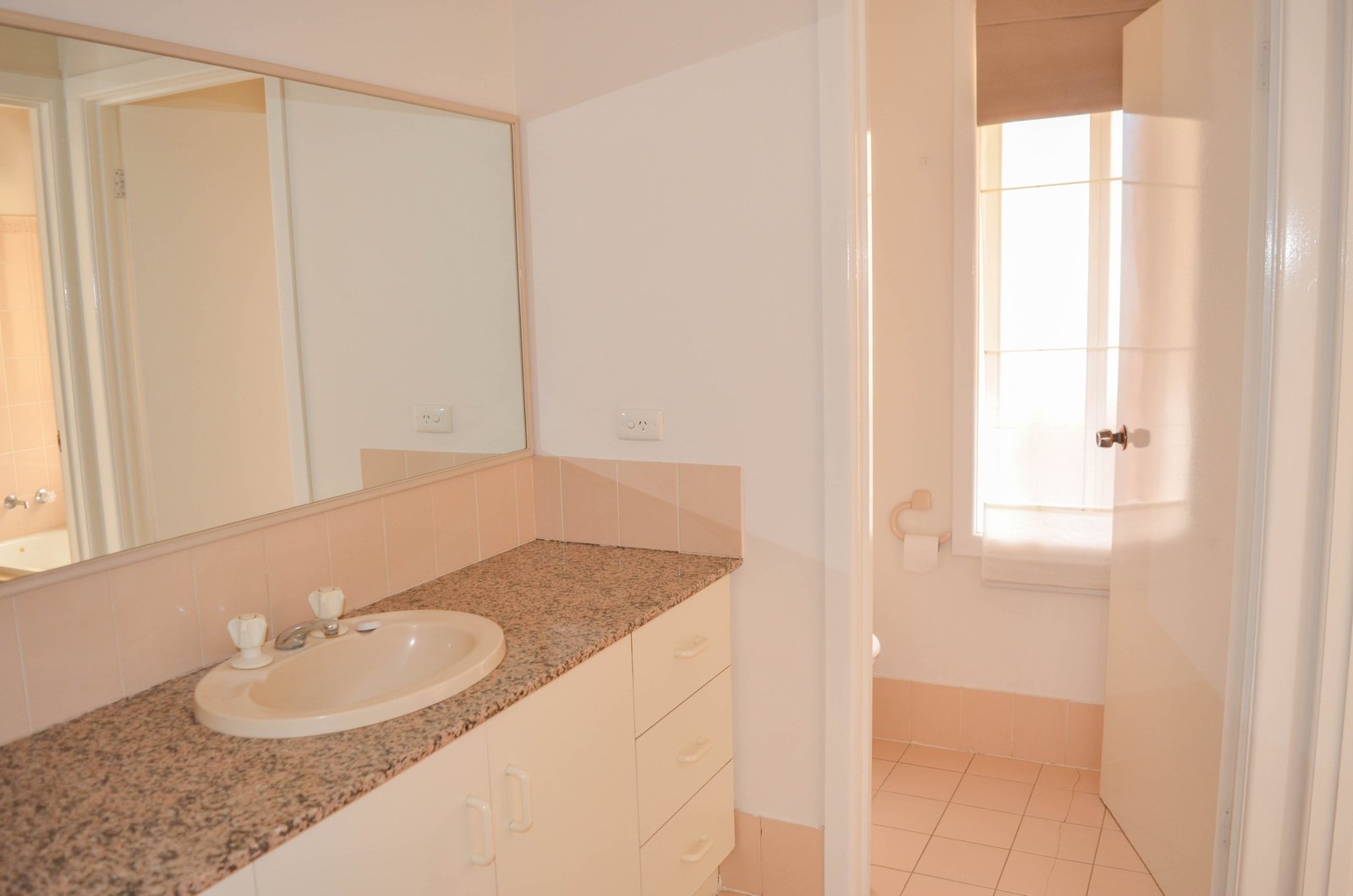 7 Matheson Place ESTELLA 11