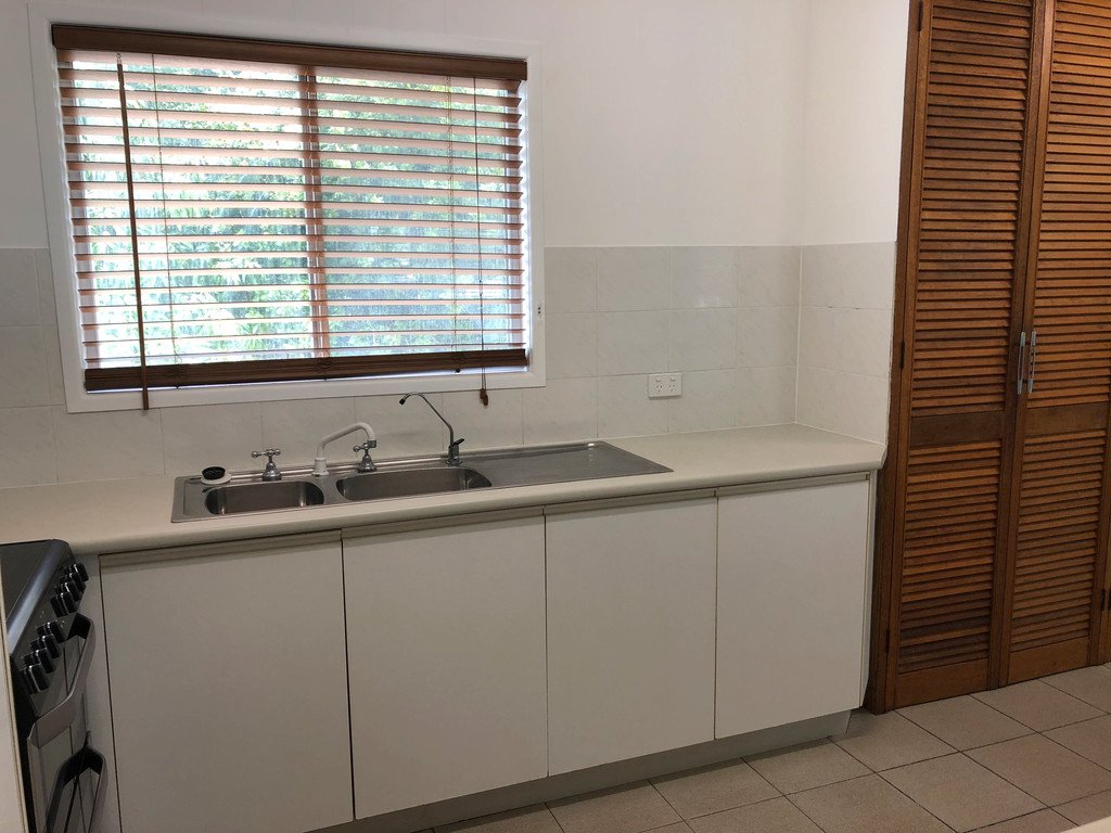 7 Matilda Street BURLEIGH HEADS 2