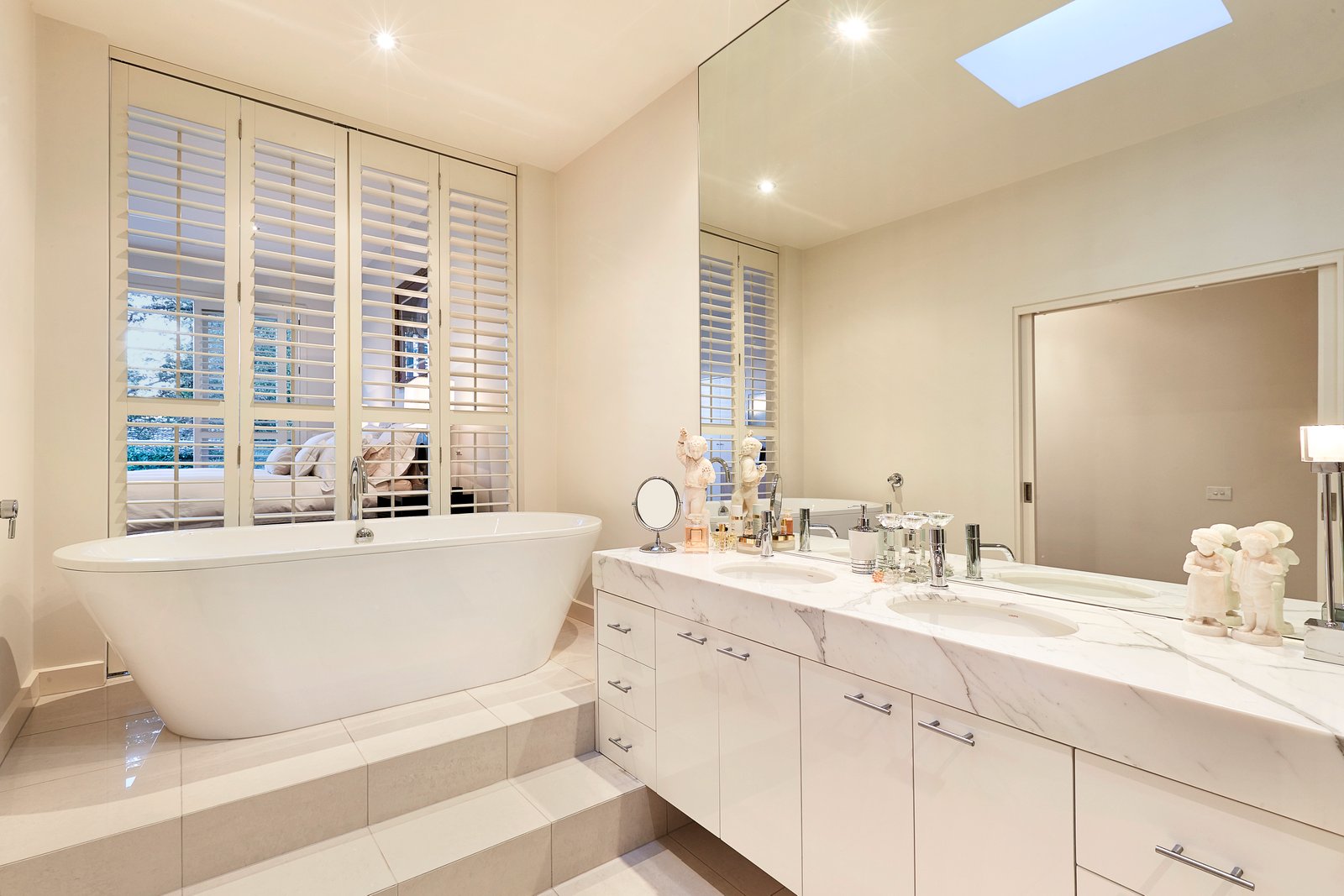 Real Estate and Property in 7 Mayfield Avenue, Malvern, VIC