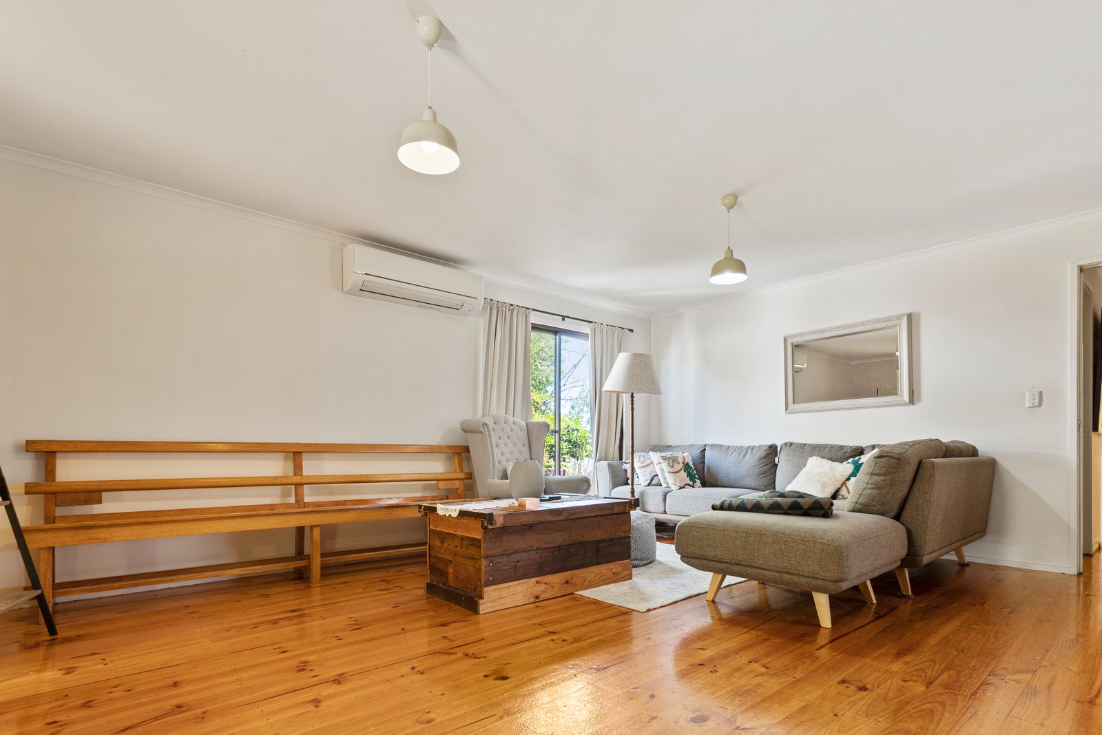 7 Mayo Court GOLDEN SQUARE 4