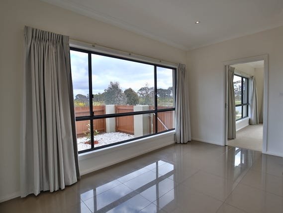 7 Maza Place BONNER 5