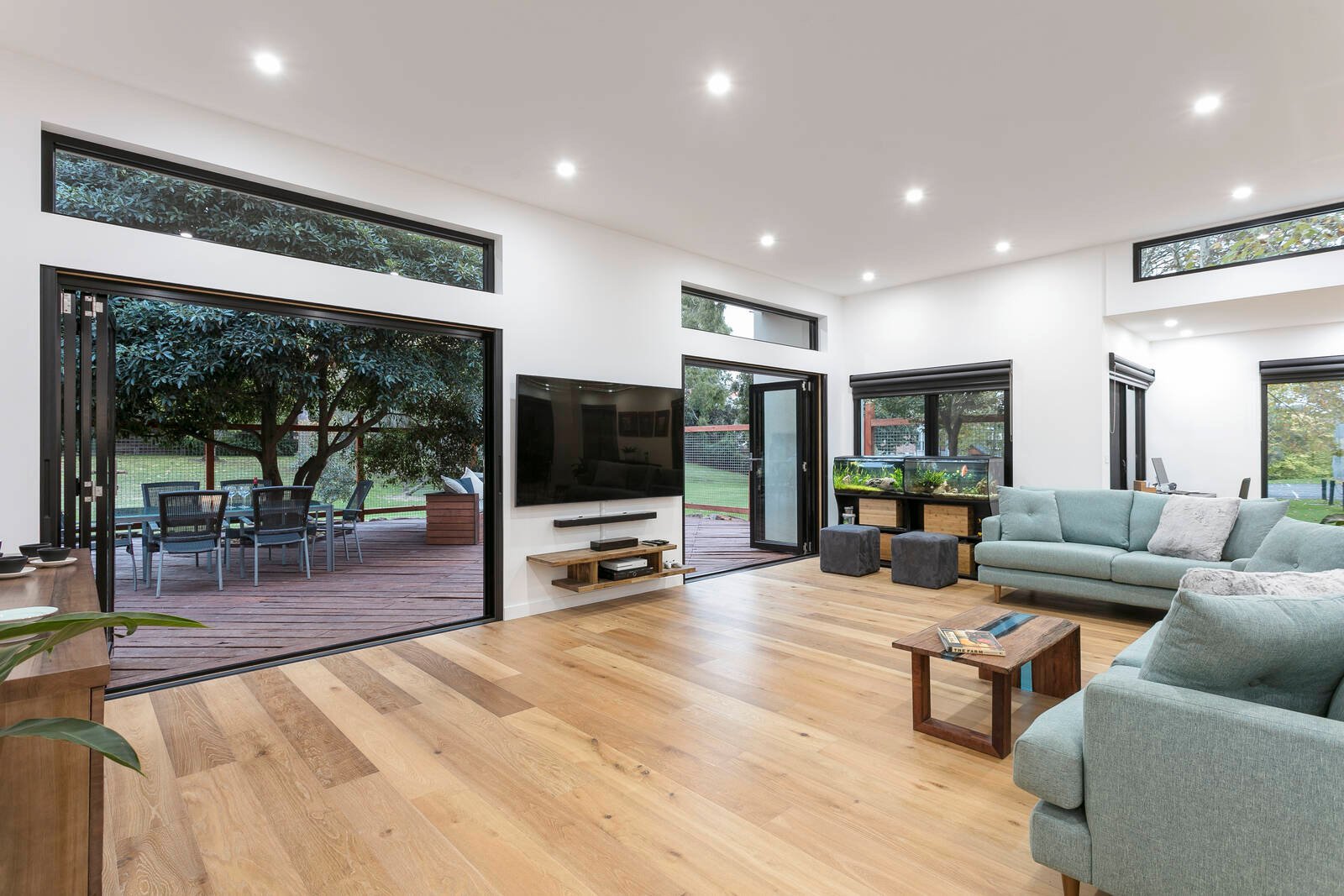 Real Estate and Property in 7 McCubbin Terrace, Doncaster East, VIC