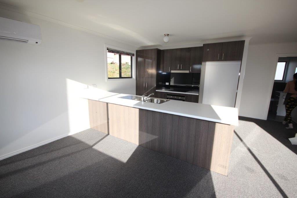 7 McGill Rise CLAREMONT 1