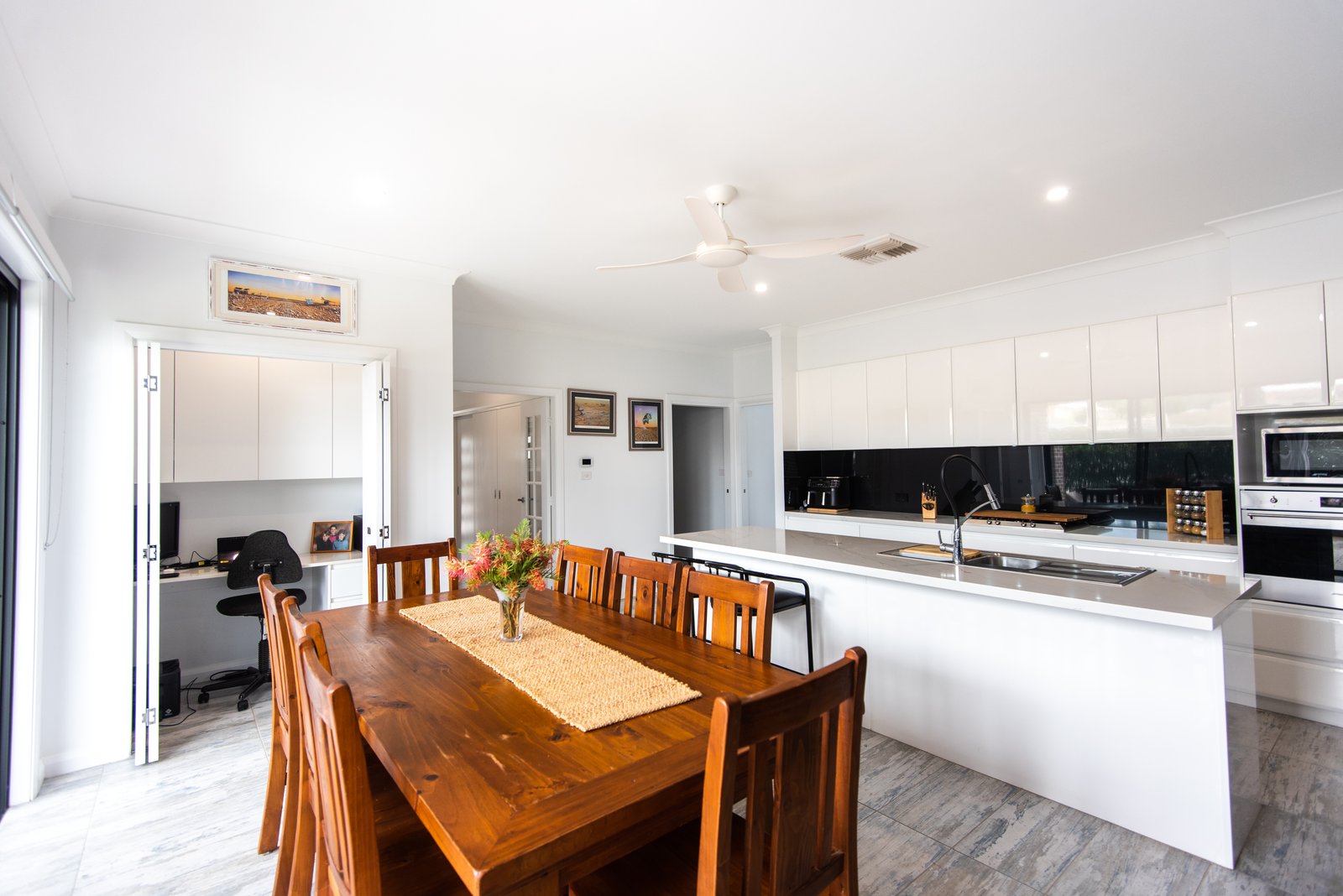 7 McKay Place TAMWORTH 12