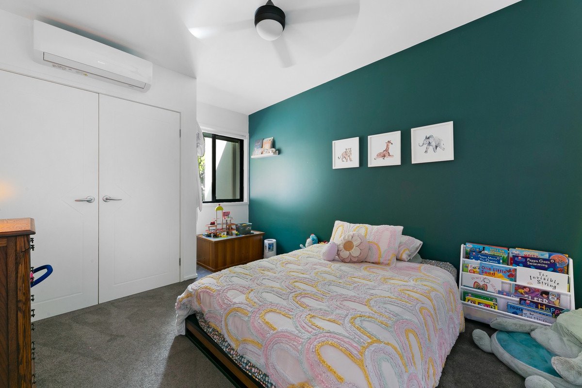 7 Medinde Court Robina 17