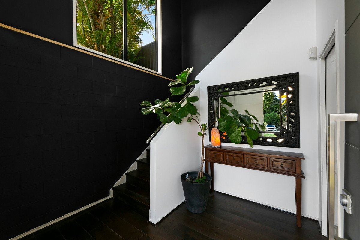 7 Medinde Court Robina 23
