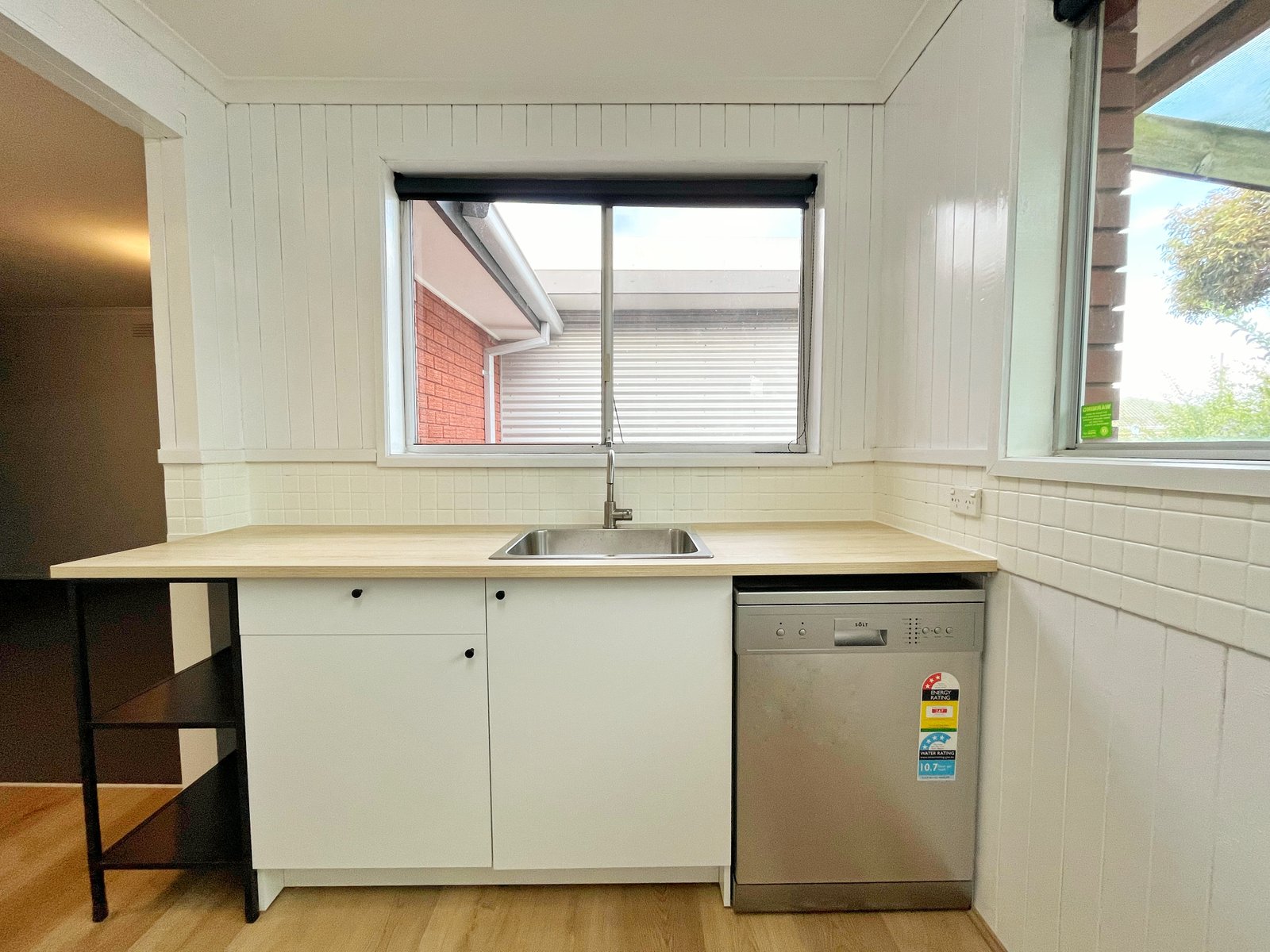 Gallery: 7 Melva Crescent