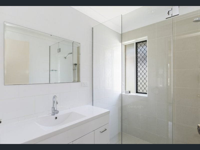 7 Michael Street REDLAND BAY 4