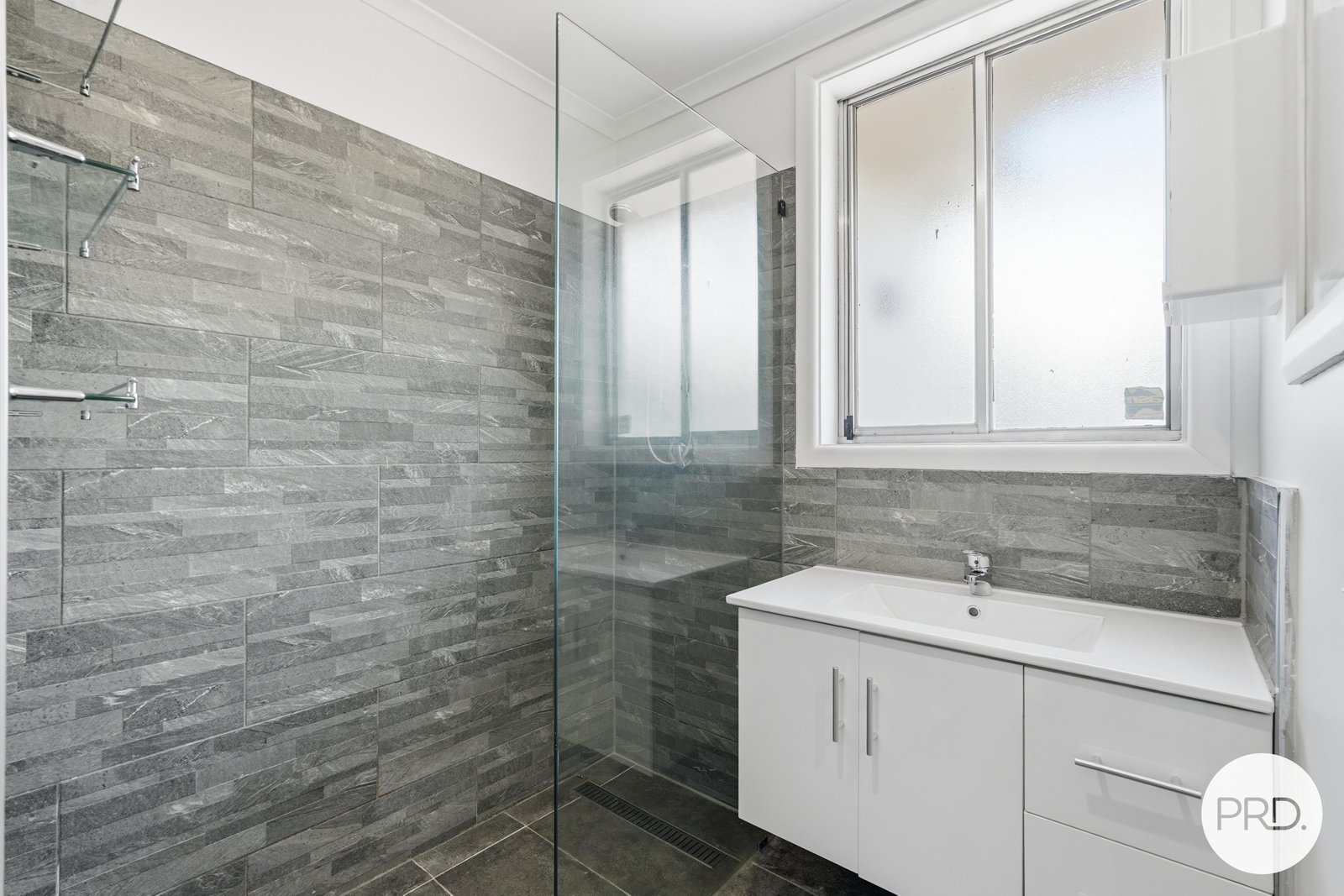 7 Milburn Place GLENORCHY 11