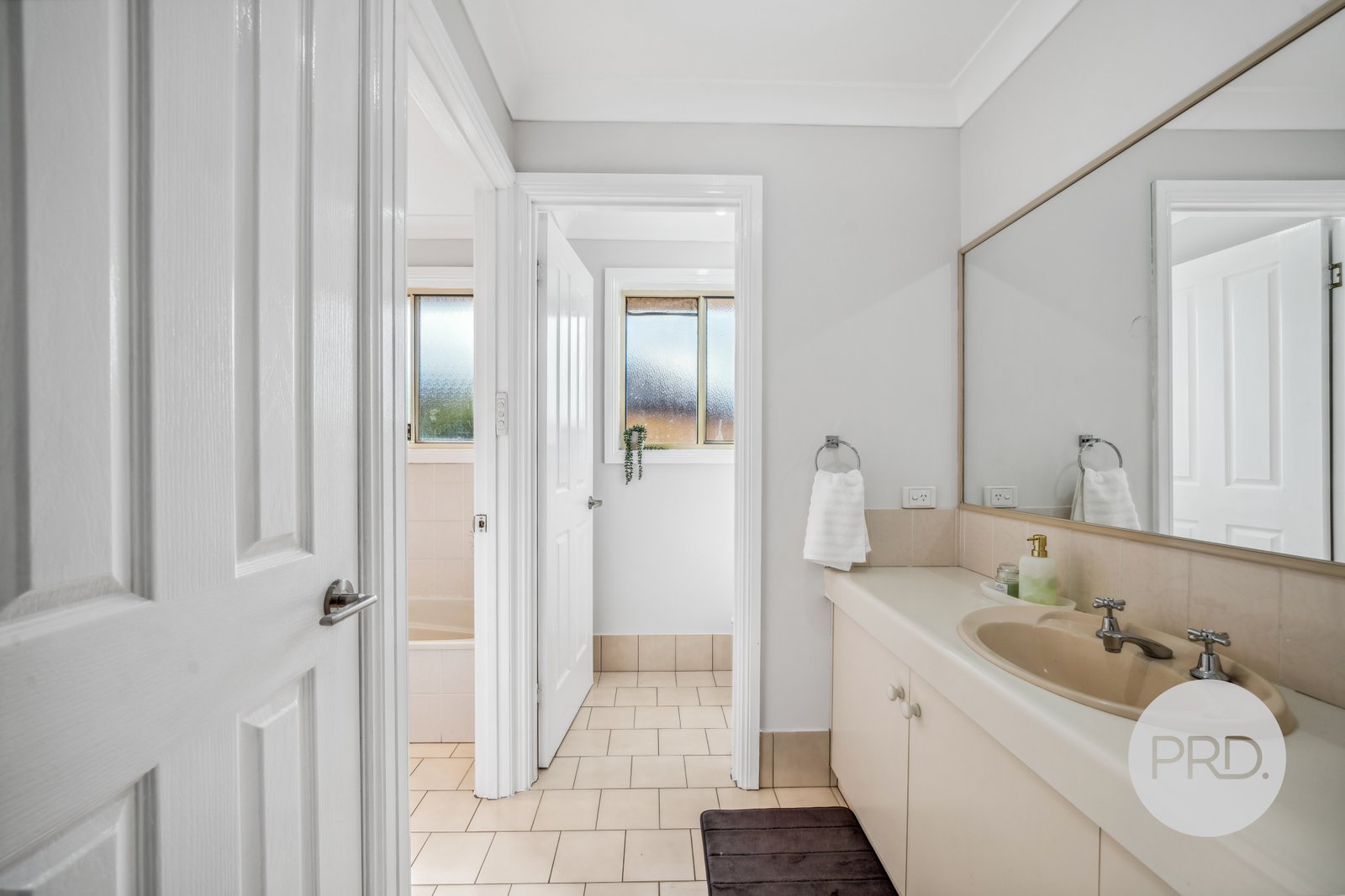 7 Minya Place GLENFIELD PARK 13